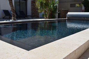 Outdoor pool, a heated pool