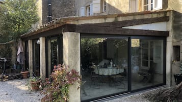 Restauration extérieure