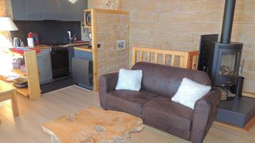 Télévision, livres, chaßne hi-fi