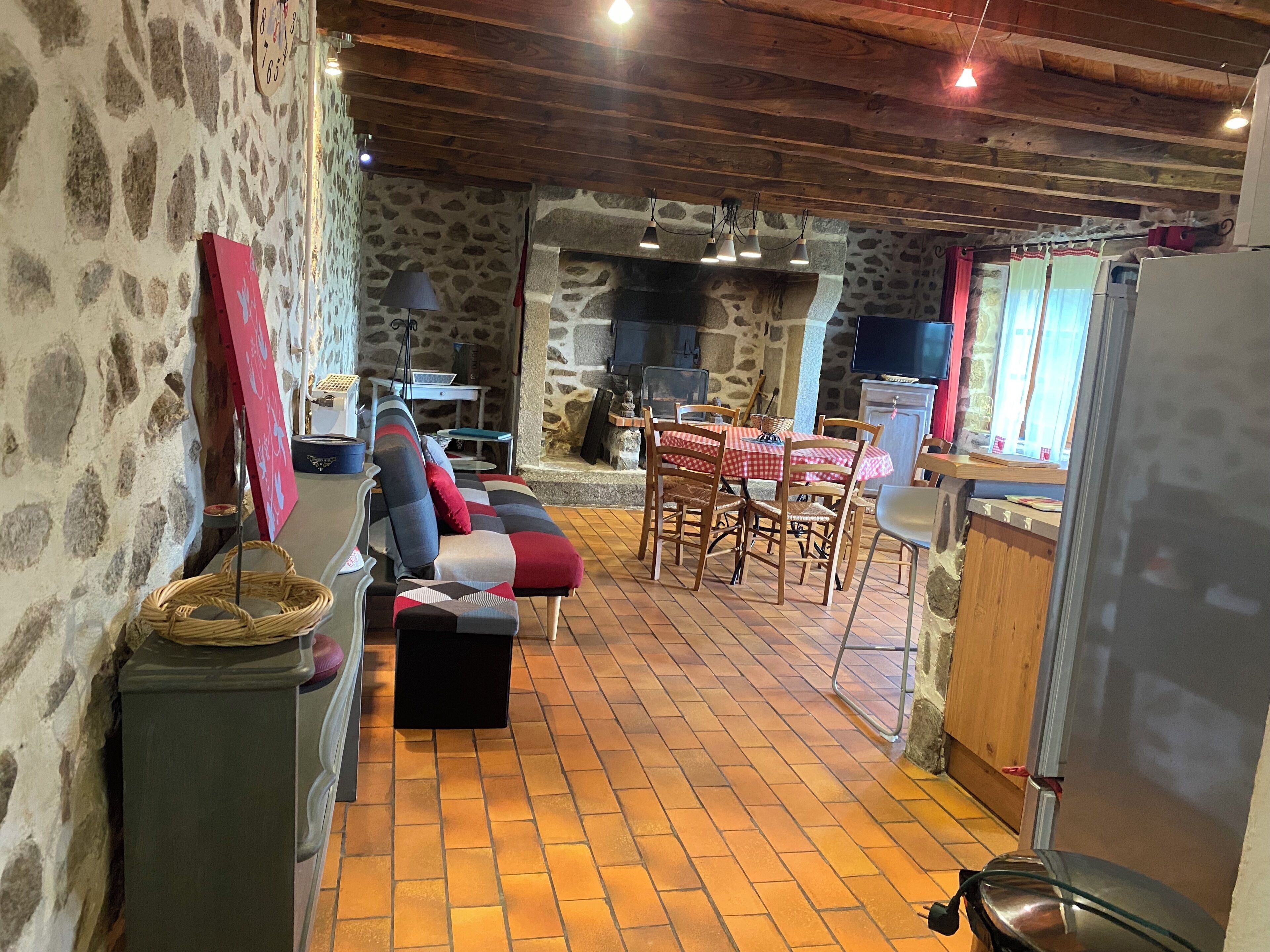 TV connectée, cheminée