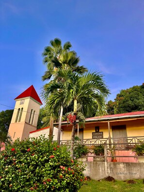 Exterior - Villa Deshaies. 3 rooms. Pool. Sea at 300m. (Deshaies)