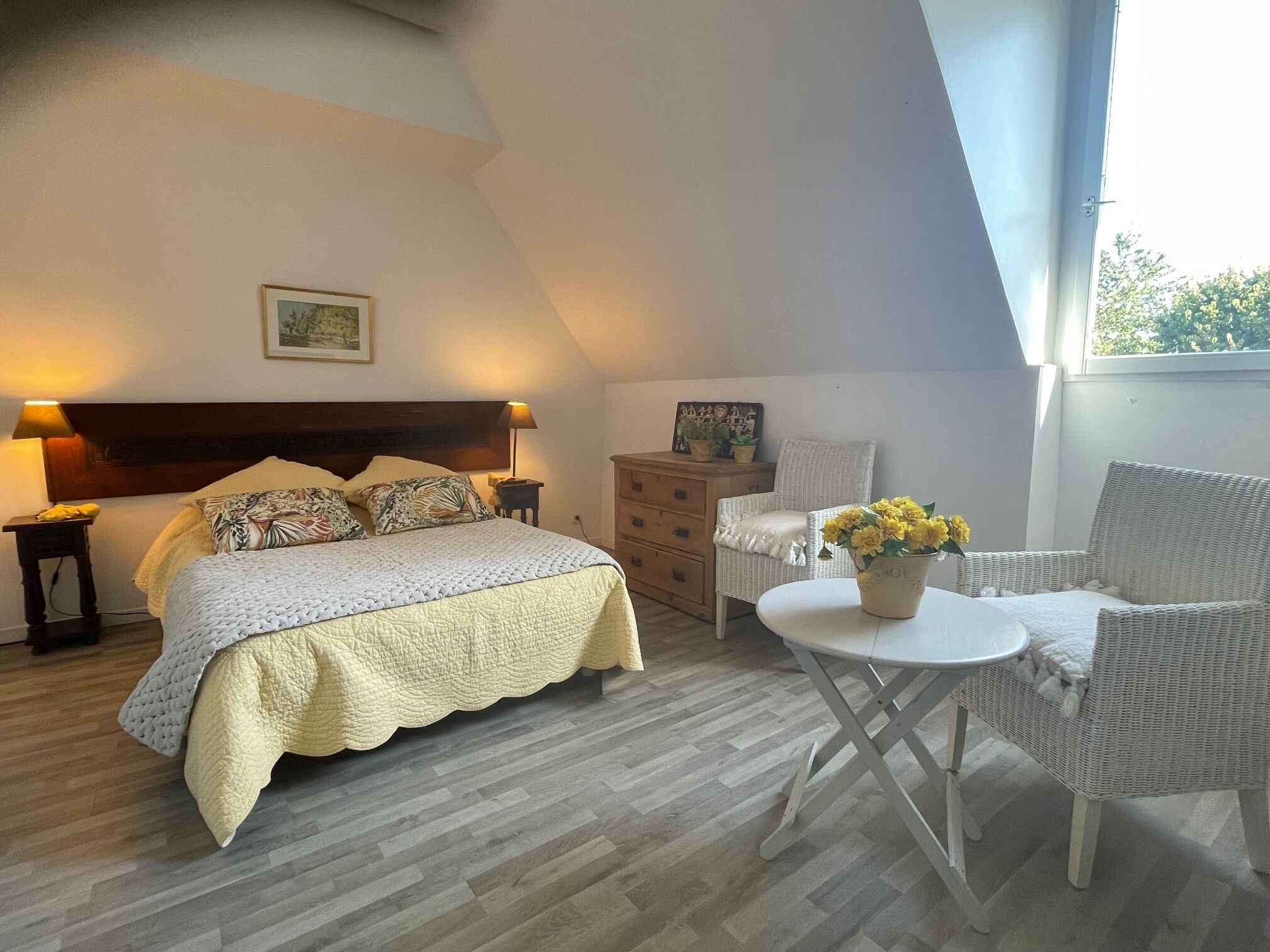 3 chambres, fer et planche à repasser, Wi-Fi gratuit, draps fournis