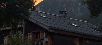 Les Houches, Renovated Typical Farm, Volume, Cleaning included, Concierge Service