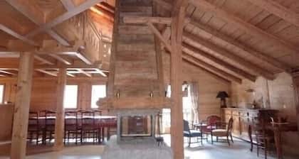 Les Houches, Renovated Typical Farm, Volume, Cleaning included, Concierge Service