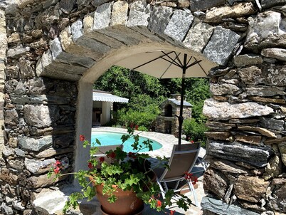 Beautiful dry stone house, completely renovated, spread over 2 floors,