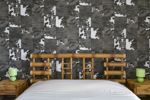 Double Room | Individually decorated, individually furnished, blackout curtains - Domaine de Kerzuat - Chambres d'hôtes (Plouarzel)
