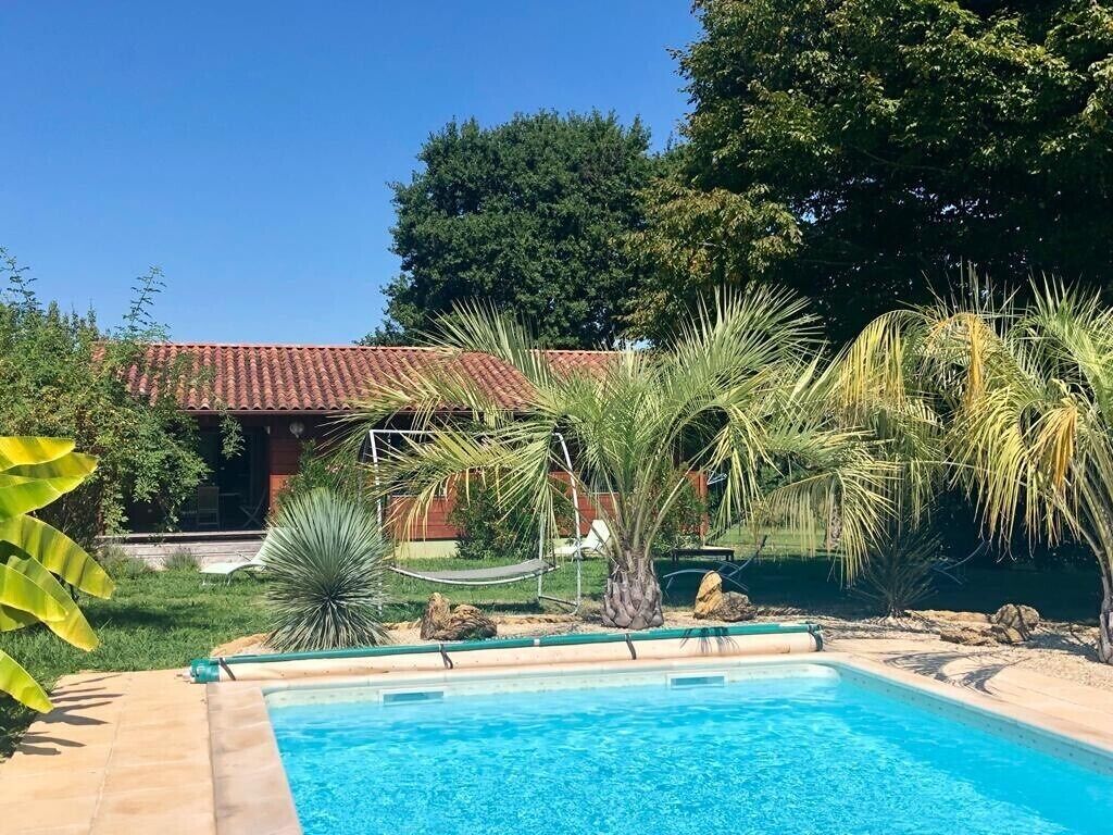 Chalet with pool, 4 people (6 possible) Mauleon d'Armagnac, GERS (32)