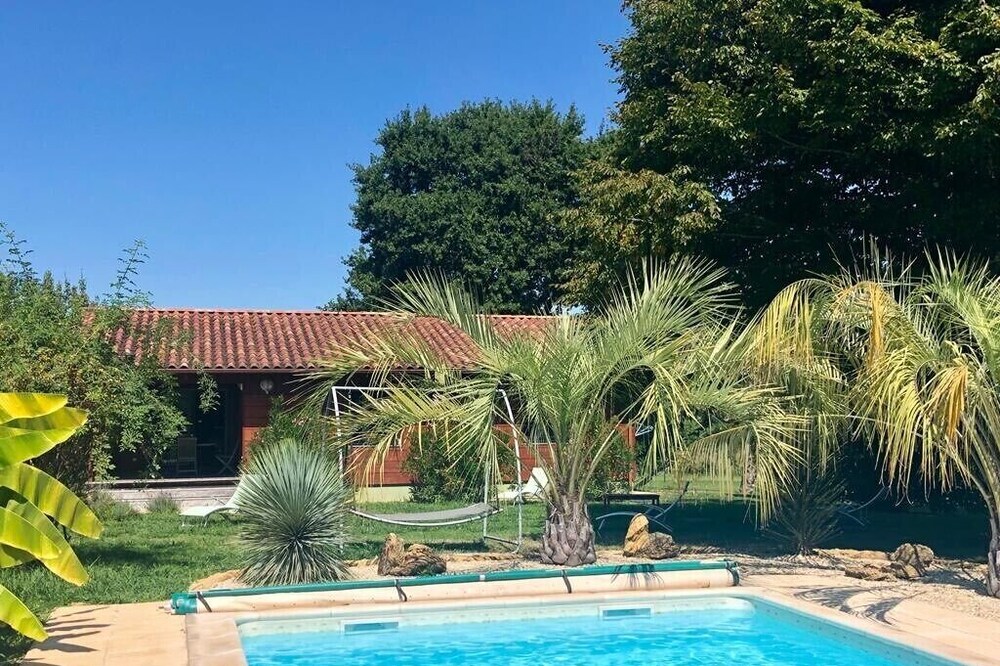 Chalet with pool, 4 people (6 possible) Mauleon d'Armagnac, GERS (32)