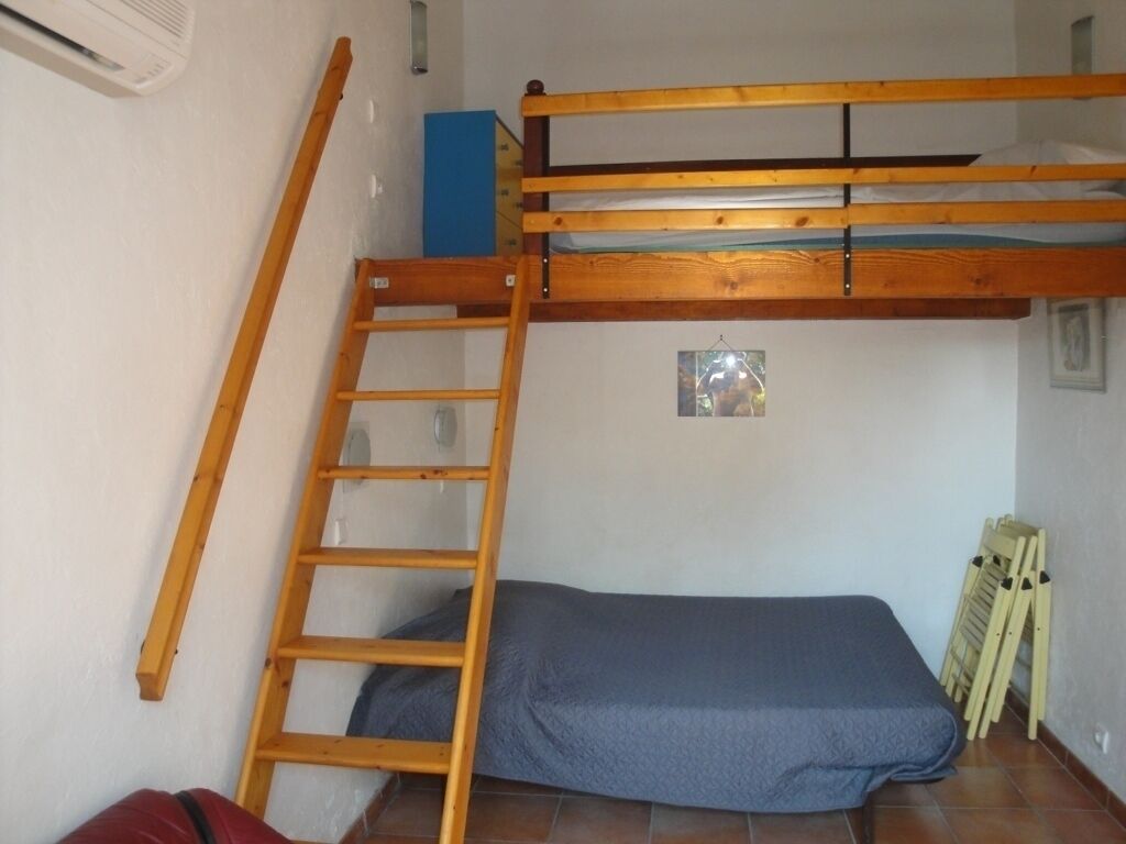 LITTLE HOUSE IN QUIET