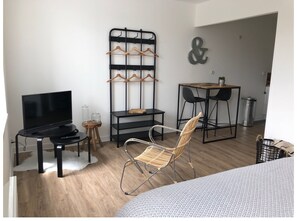 1 habitación, wifi y ropa de cama 