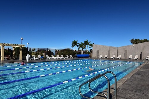 Excelente ubicación con vistas al campo de golf en Waikoloa Village!