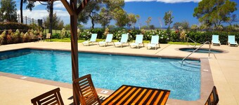 Bra läge med utsikt över golfbanan i Waikoloa Village!