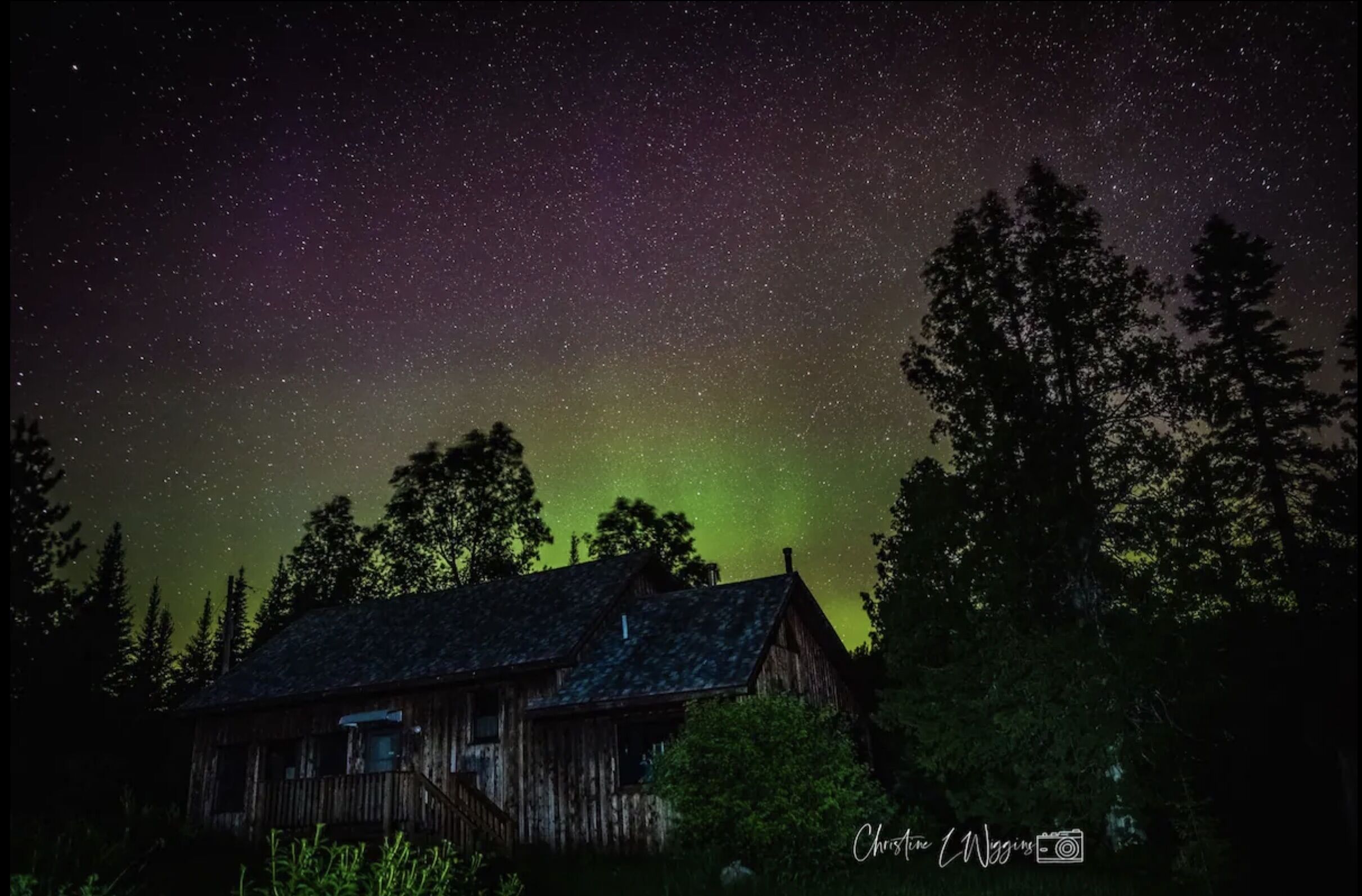 Beautiful North Shore River Retreat