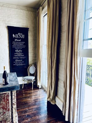 Interior - Magazine Street Balcony + History & Style (New Orleans)