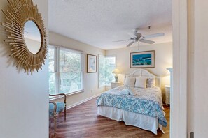 2 bedrooms, iron/ironing board, WiFi, bed sheets