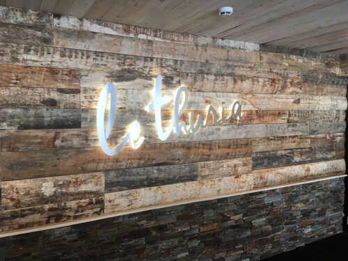 RENOVATED 6-PERSON APARTMENT 100M FROM THE TRANSARC