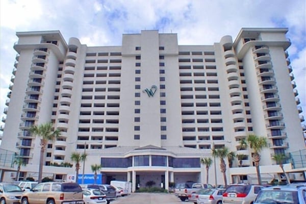 WaterCrest has a personality of it's own. Tennis - full beach service