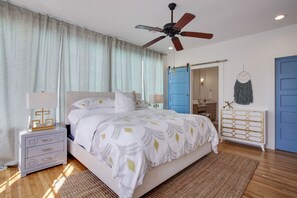 4 bedrooms, iron/ironing board, travel crib, free WiFi