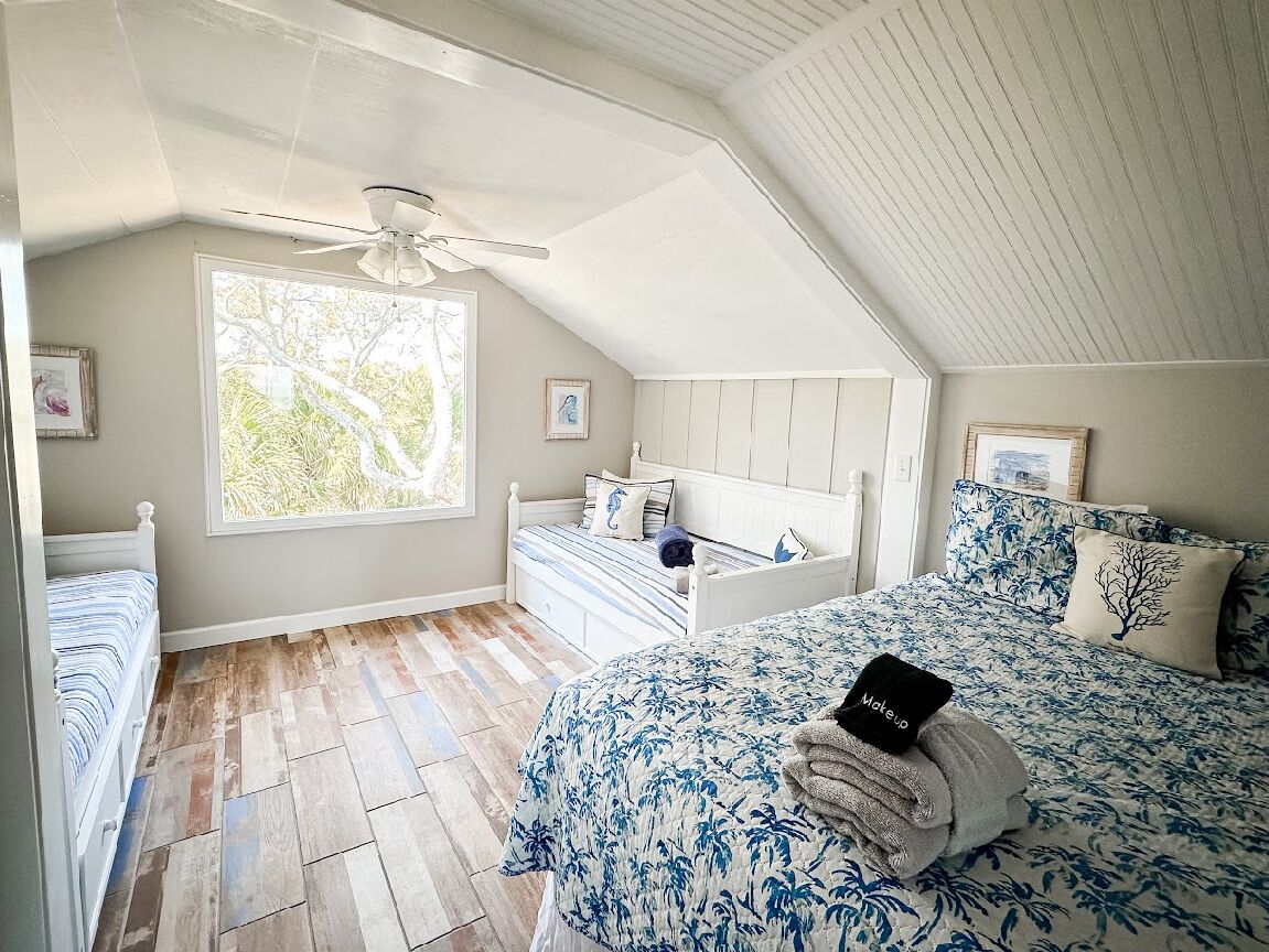 4 bedrooms, iron/ironing board, travel cot, WiFi