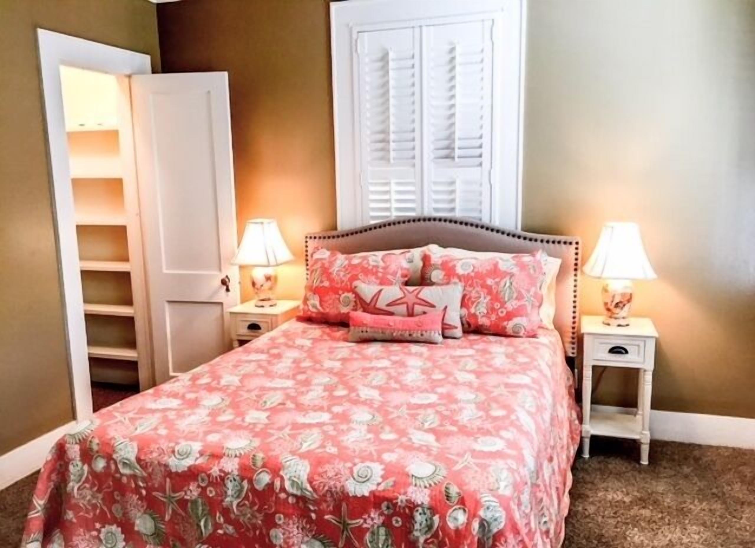 Located in the Heart of Galveston's Silk Stocking District