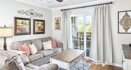 Next to Silver Dollar City, King Master, 2BR 2BA, Full Size Kitchen, 20ft Patio