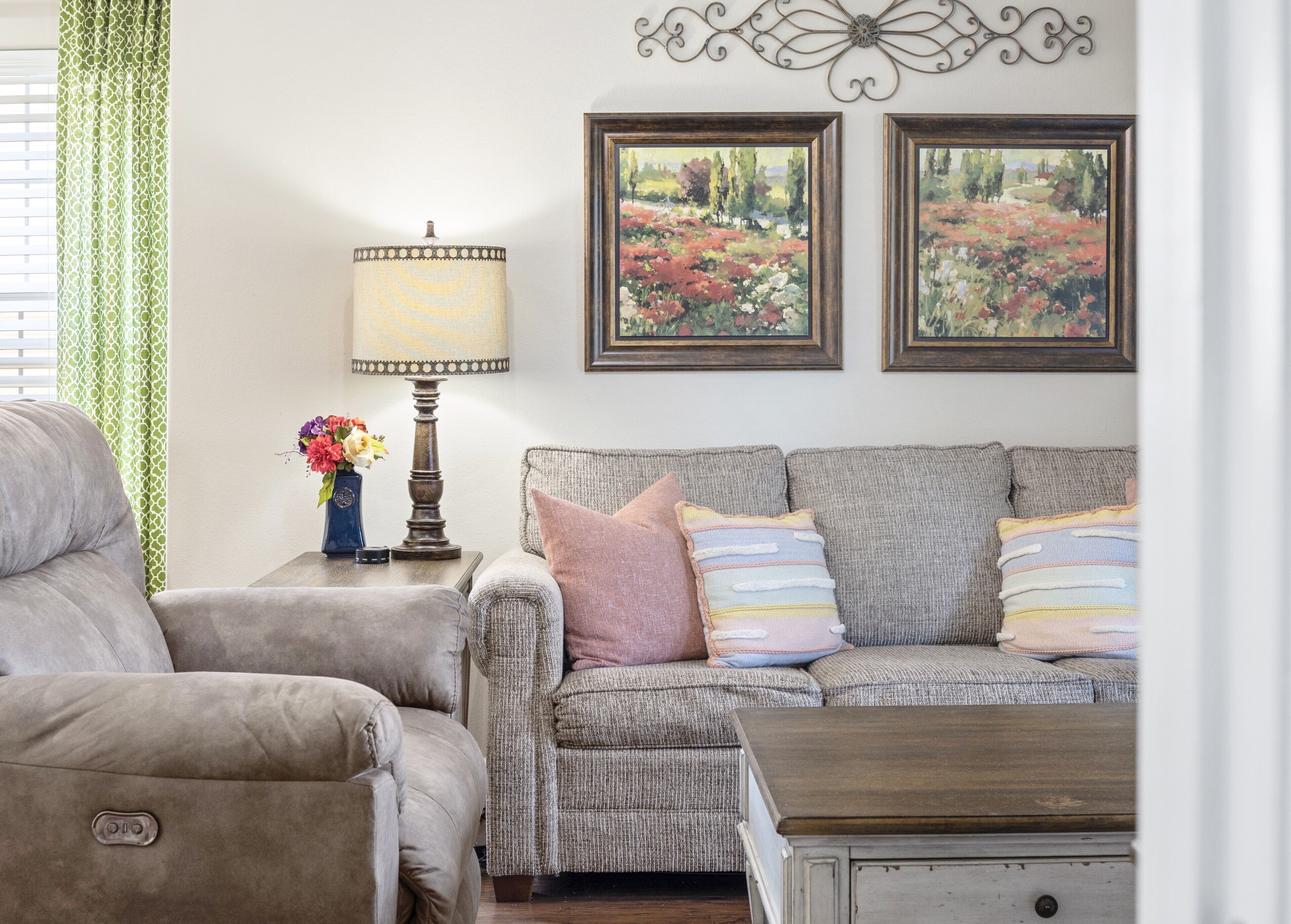 King Master, Next to Silver Dollar City, 2BR/2BA, Full Size Kitchen, 20ft Patio 