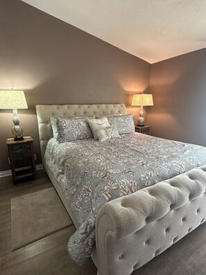 2 Schlafzimmer, Bügeleisen/Bügelbrett, WLAN, Bettwäsche