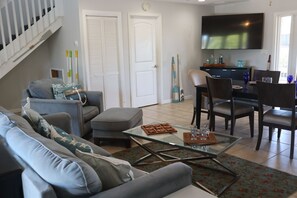 TV connectée, lecteur de DVD, vidéothÚque, chaßne hi-fi