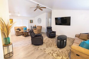 Televisio, työhuone