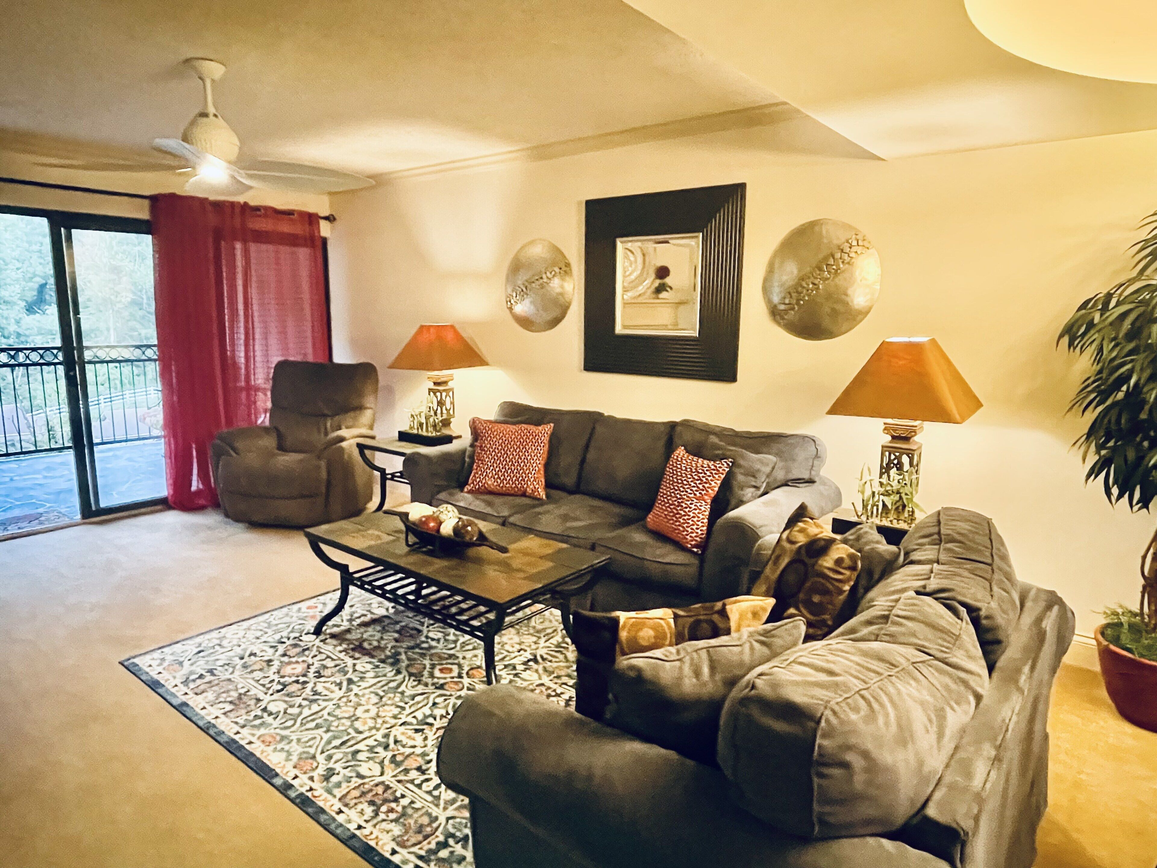 Gatlinburg Luxury Creekside Condo - Walk to Downtown