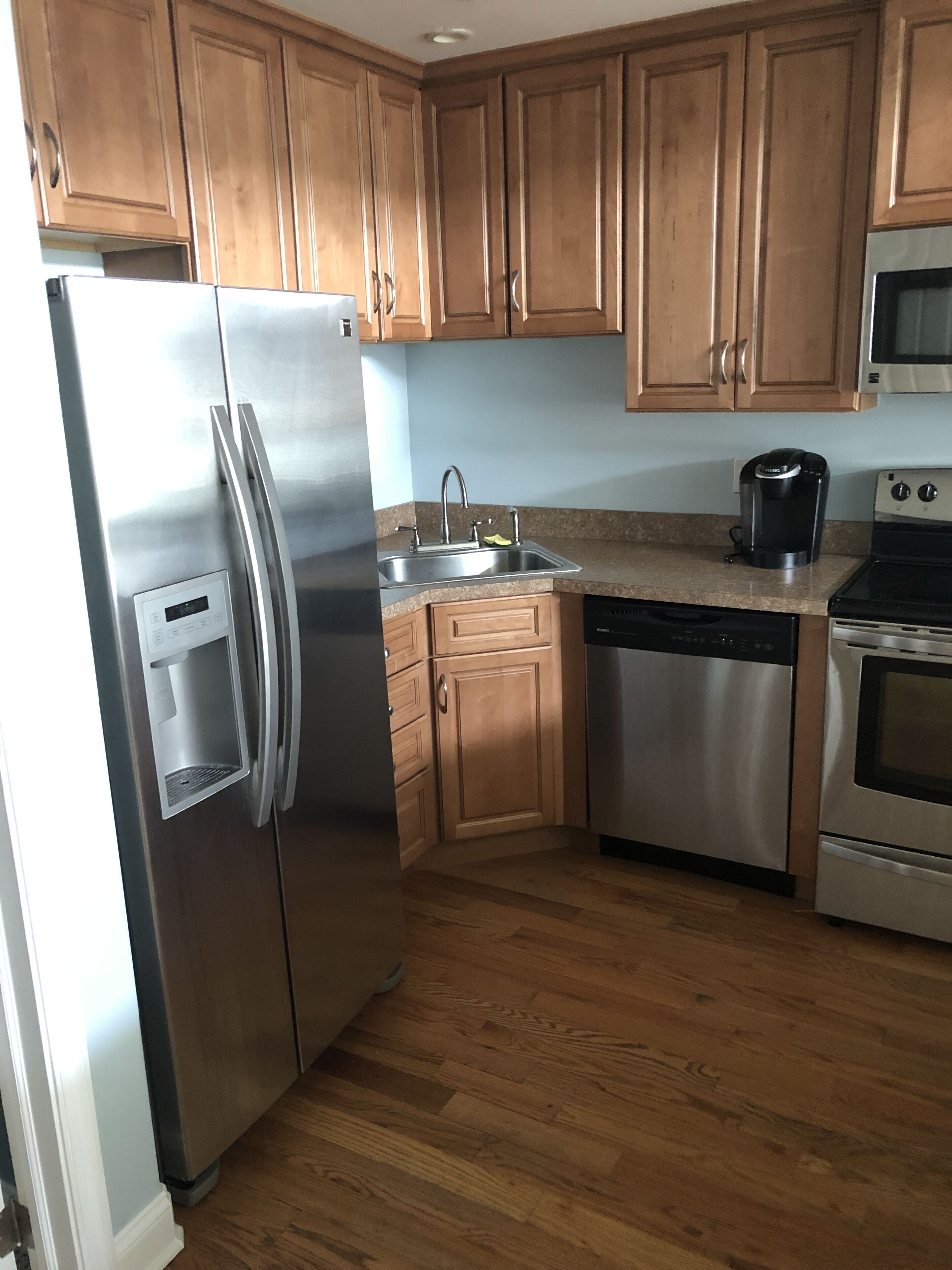 Beautiful House... Perfect Location... Great Views