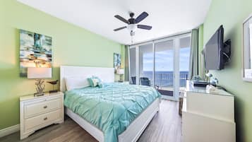 2 bedrooms, iron/ironing board, travel crib, free WiFi