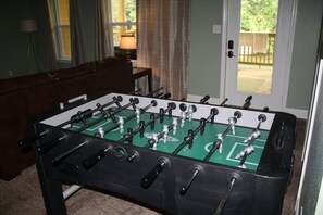 Spielezimmer