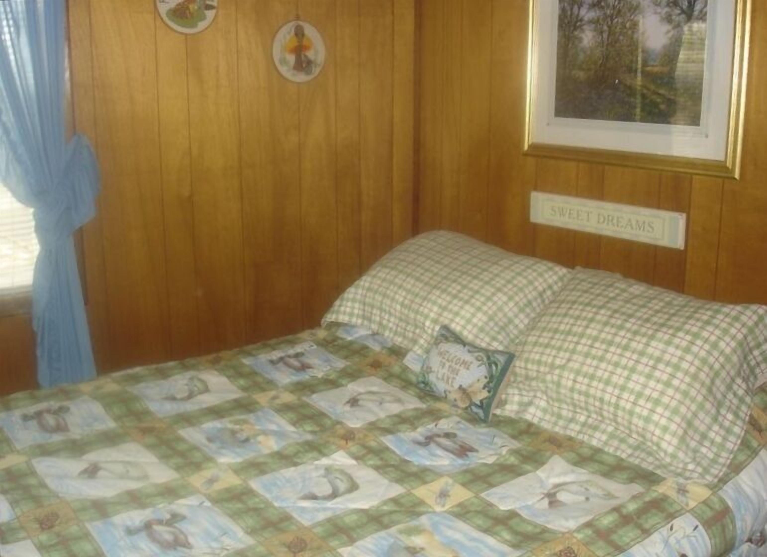 ~ Your Hot Tub Awaits! Stunning View ~ Steps from Lake ~