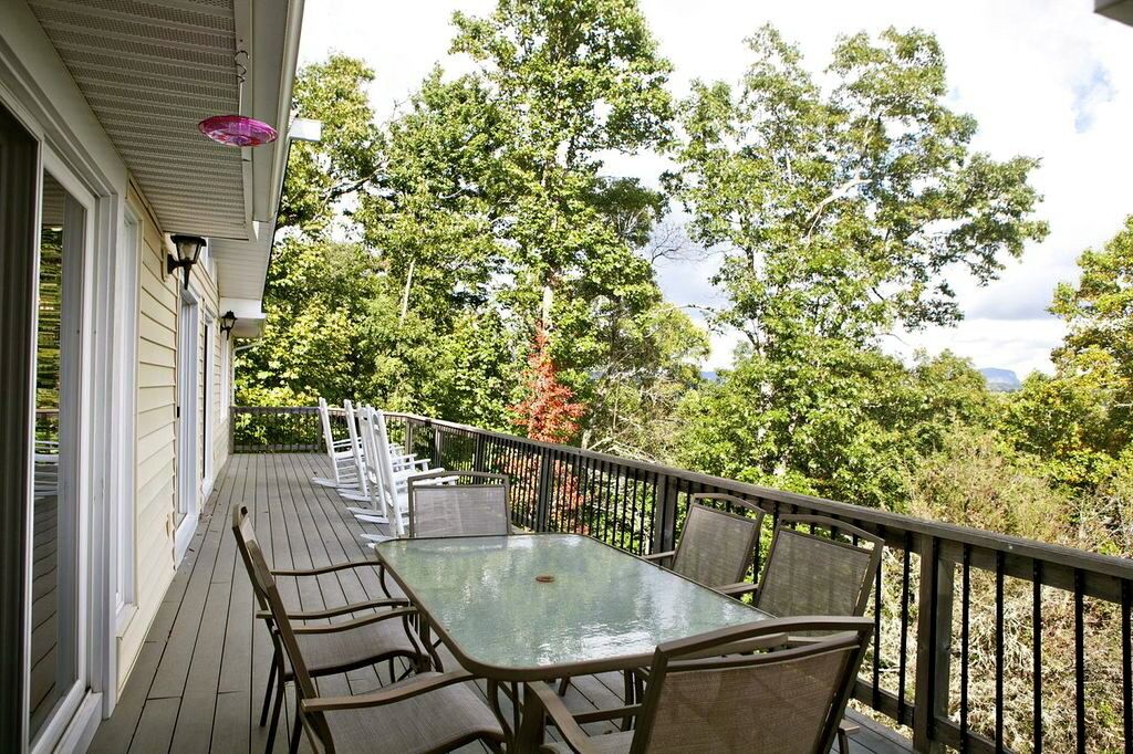 Newly remodeled with unbelievable view off two story deck, minutes from downtown