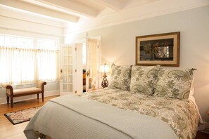 1 bedroom, desk, iron/ironing board, travel cot