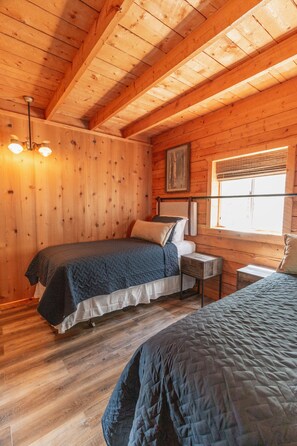 2 bedrooms, bed sheets
