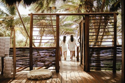 Stunning Casa Nalum - Private beach, pool, lagoon, cinema and more!