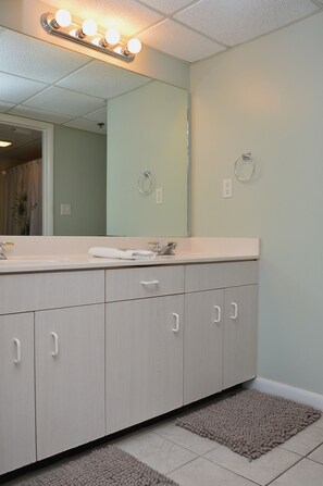 Hair dryer, towels - Long Beach Resort 1-Bedroom Condo Includes 2 Seasonal Beach Chairs with Umbrella (Panama City Beach)