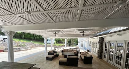 7 Bed Lakefront Villa with a Pool and Pontoon boat available for rent!