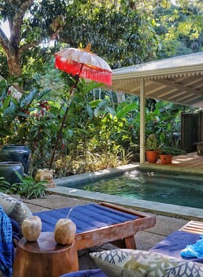 Piscine extérieure