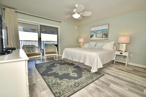 3 slaapkamers, een strijkplank/strijkijzer, wifi, beddengoed