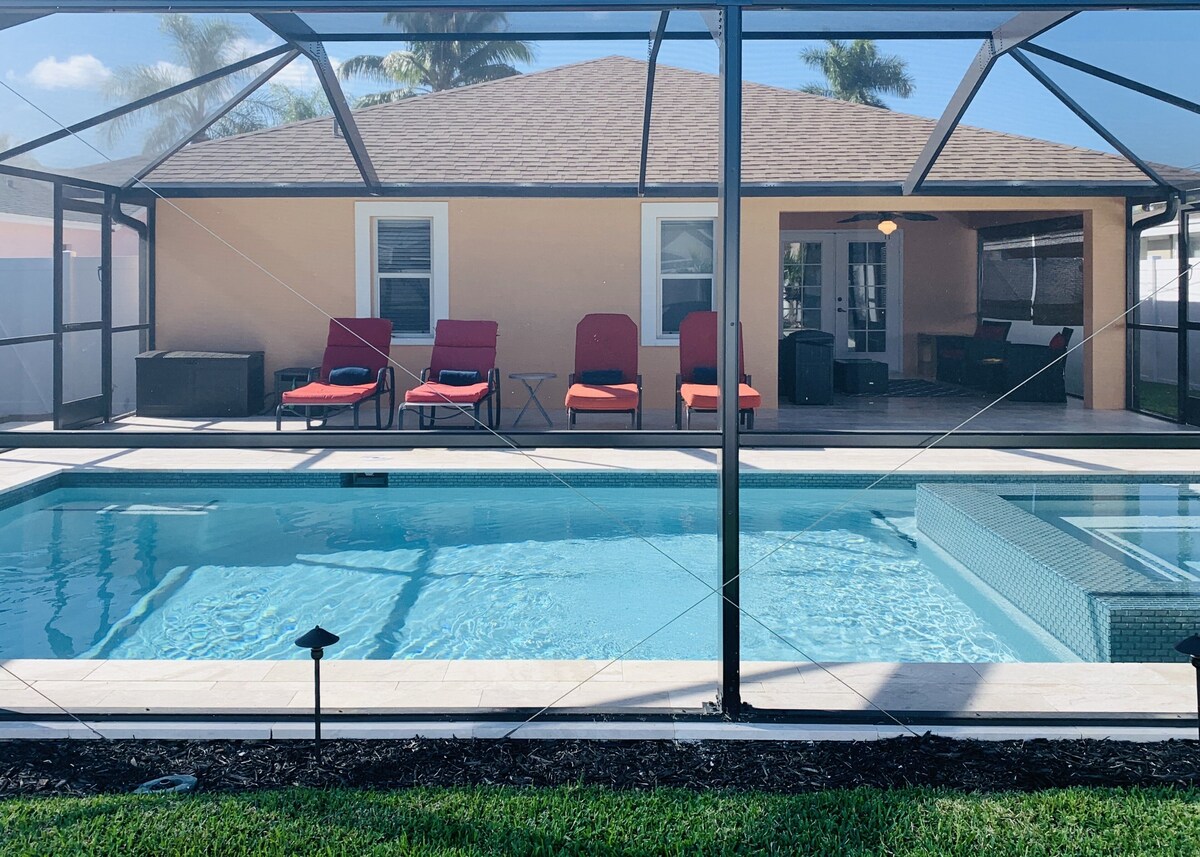 Photo 6 of HAPPYOURS Luxury Heated Pool, Hot tub No Additional Fees!!! @ Vanderbilt beach