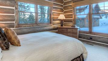 5 chambres, fer et planche Ă repasser, accĂšs Internet, draps fournis