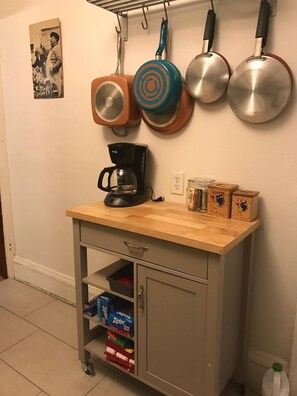 Interior - Cozy Seward Home - Close To Everything (Minneapolis)