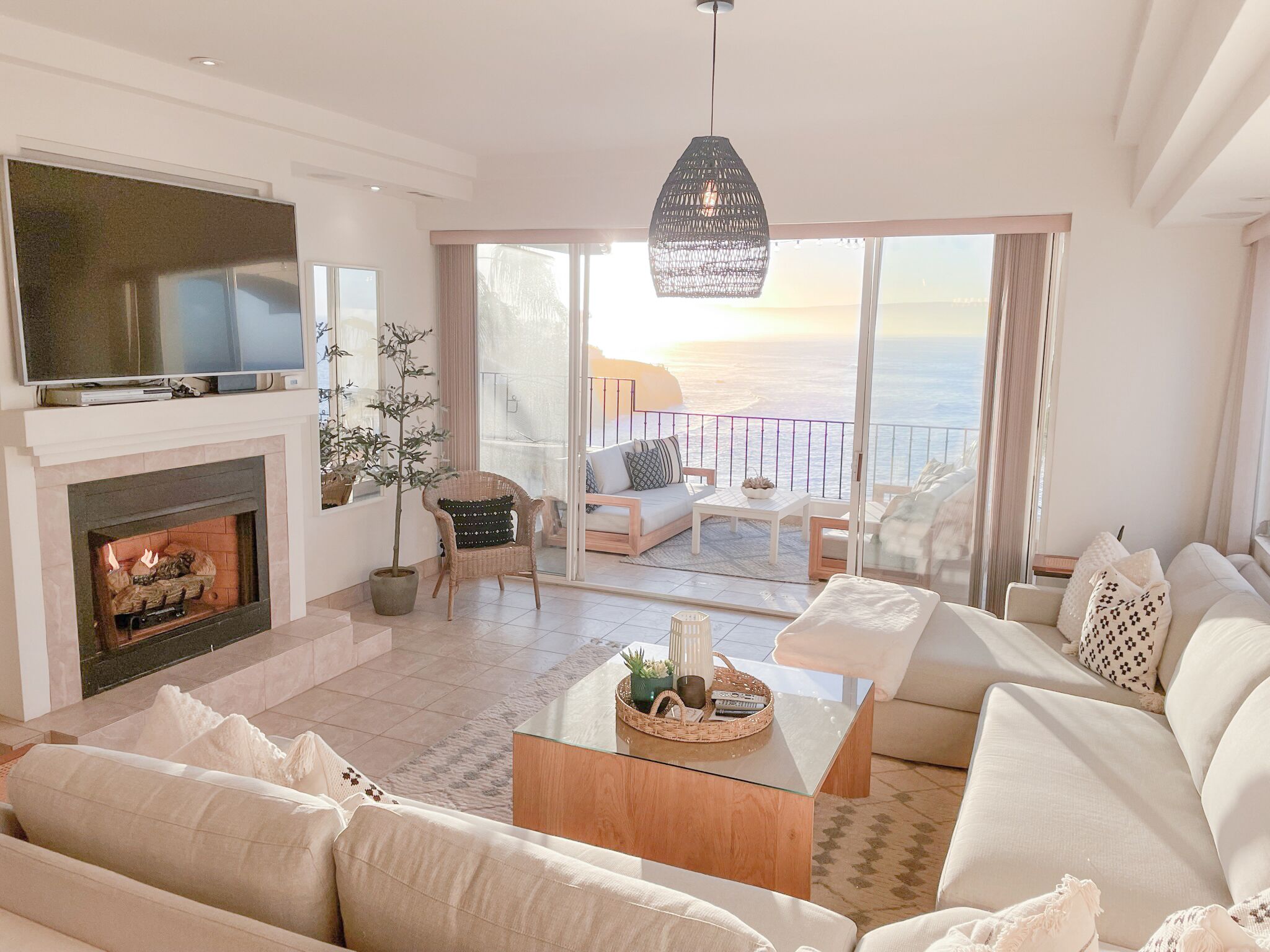 Club Marena -  2 BR+ Den/ 3 BA Charmer