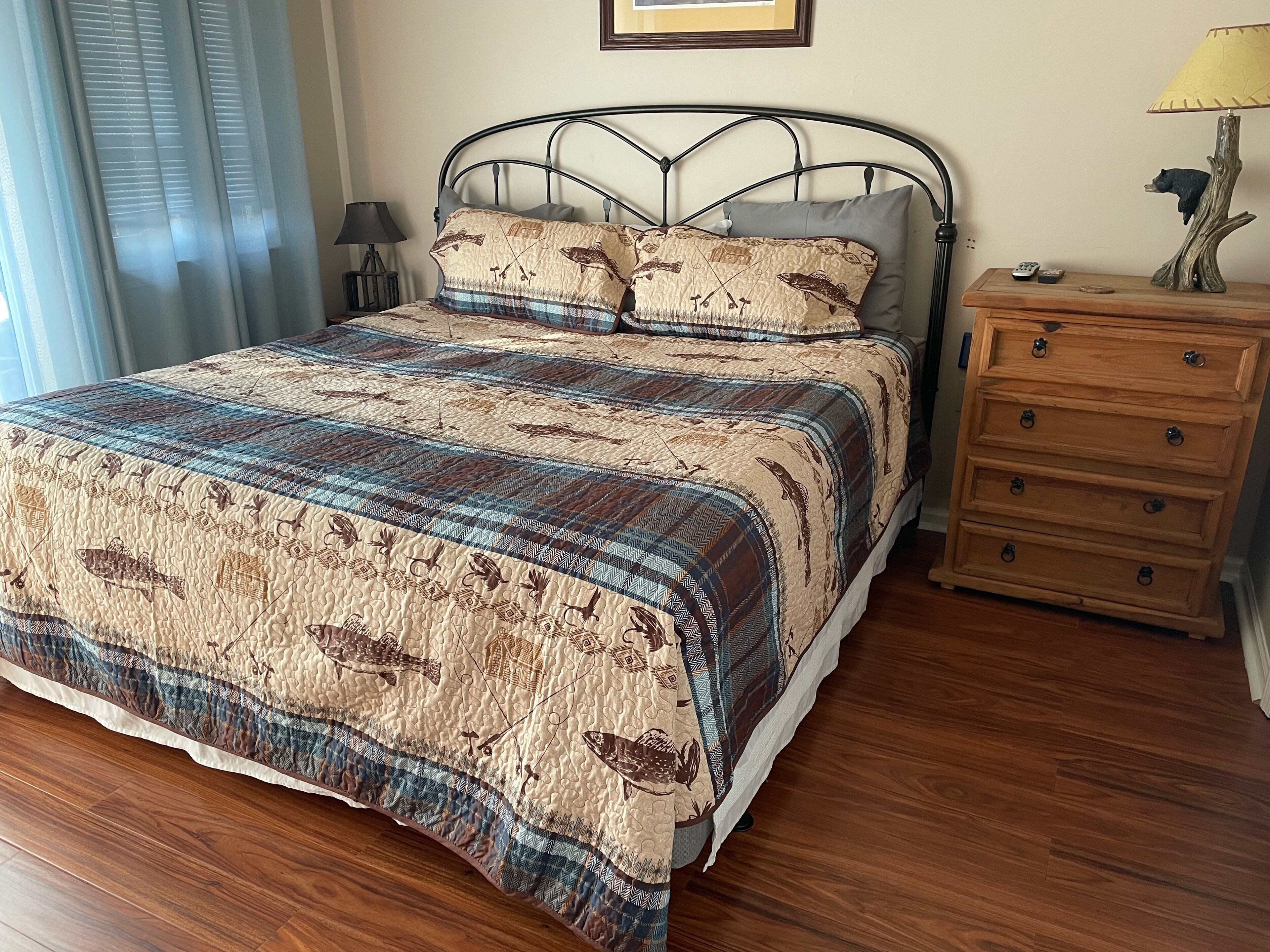 2021<br>Relax and enjoy mountains while<br>Making memories 💗and enjoying outdoors 