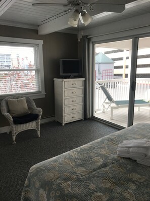 5 chambres, fer et planche à repasser, accès au Wi-Fi (inclus)