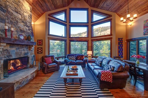 Million Dollar-Ansichten auf See-Fegefeuer! Nur 1 Meile zum Skigebiet! Niedrigere Raten!