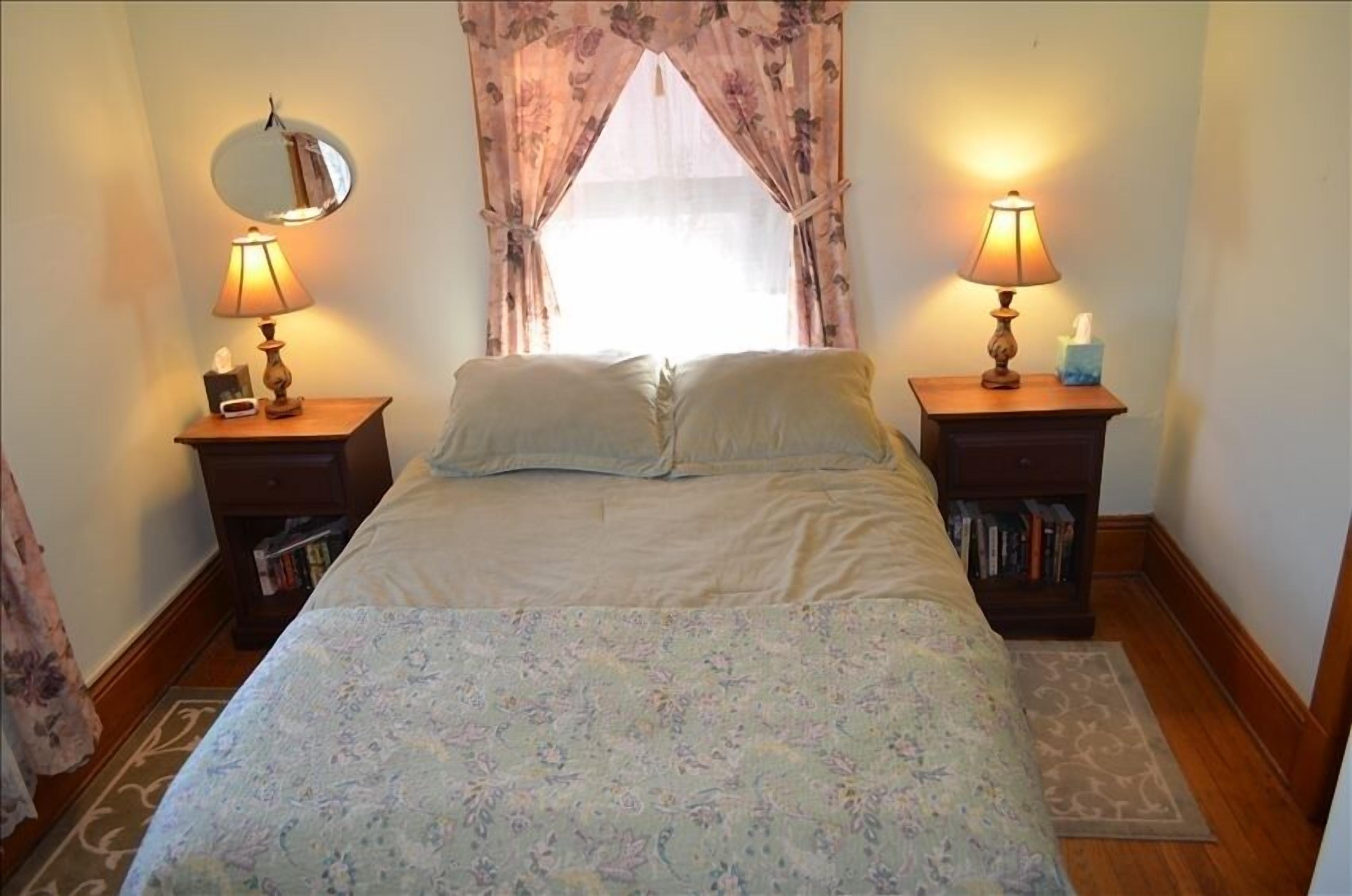 Spacious Charming Country Home for All Seasons -Golf-Ski-Relax